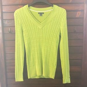 Tommy Hilfiger green sweater size medium